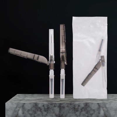 إبرة جمع دم متعددة العينات آمنة 22Gx1 `` 0.7x19mm لون أسود